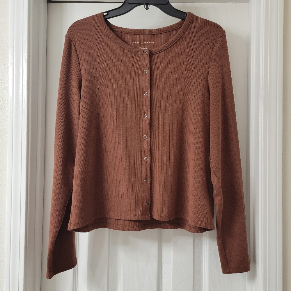 American Eagle cropped snap cardigan
